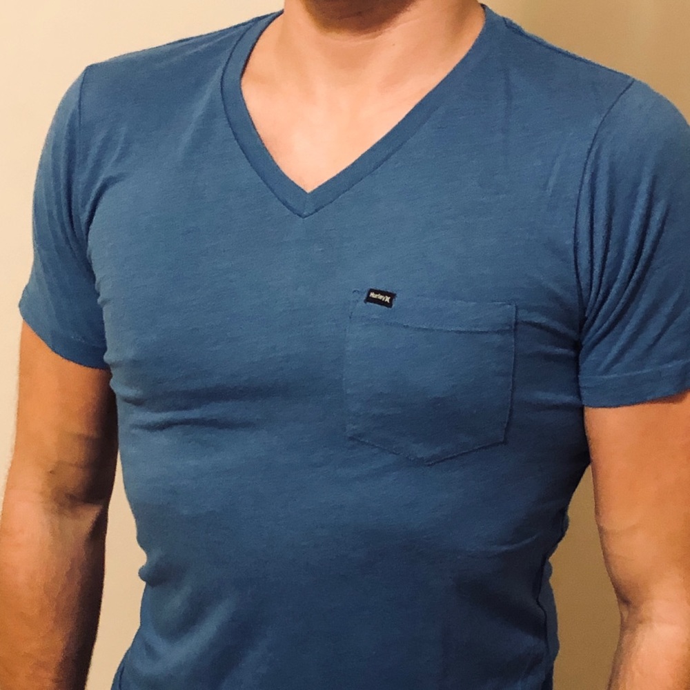 Brand new Hurley V-Neck size large.